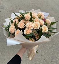 Букет Кремовые розы Латте в Вревском