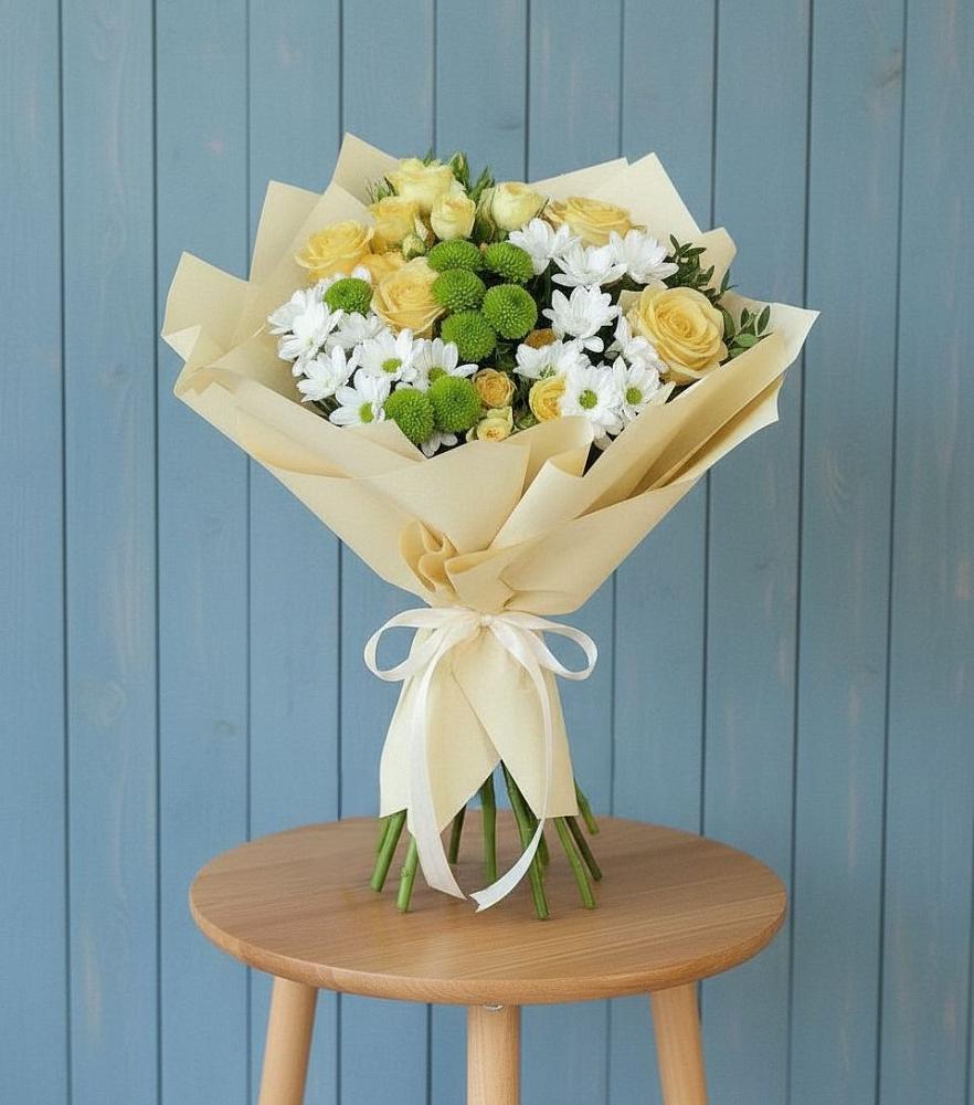 Букет цветов из: Хризантемы и Розы в Вревском