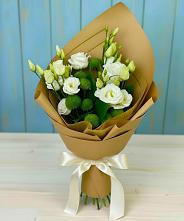 Букет цветов из:  Хризантемы и Лизиантусы #REPLACE_PRED# Вревском