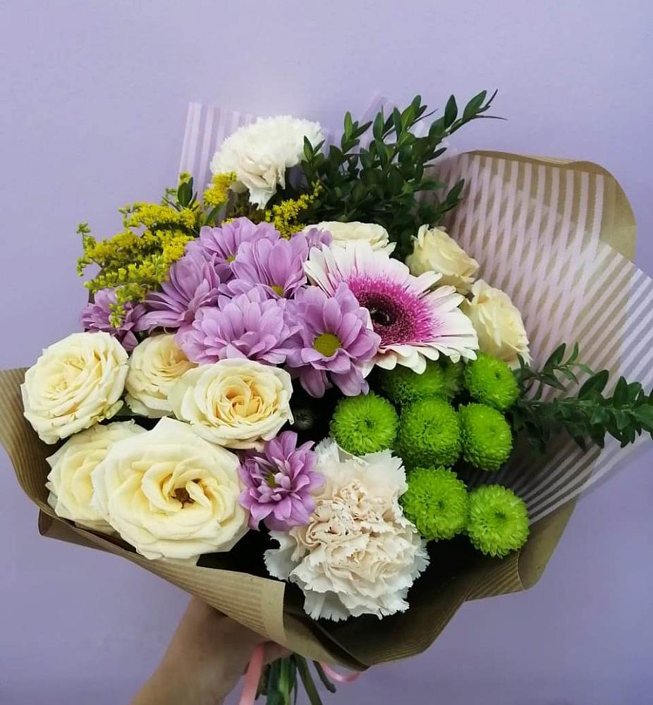 Букет цветов из: Хризантемы, Розы, Гвоздики и Герберы в Вревском