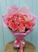 Букет 15 Розовых роз Равель в Вревском