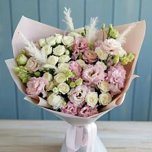 Букет цветов из:  Альстромерии и Розы #REPLACE_PRED# Вревском
